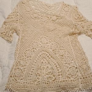 Off white crochet top sz L